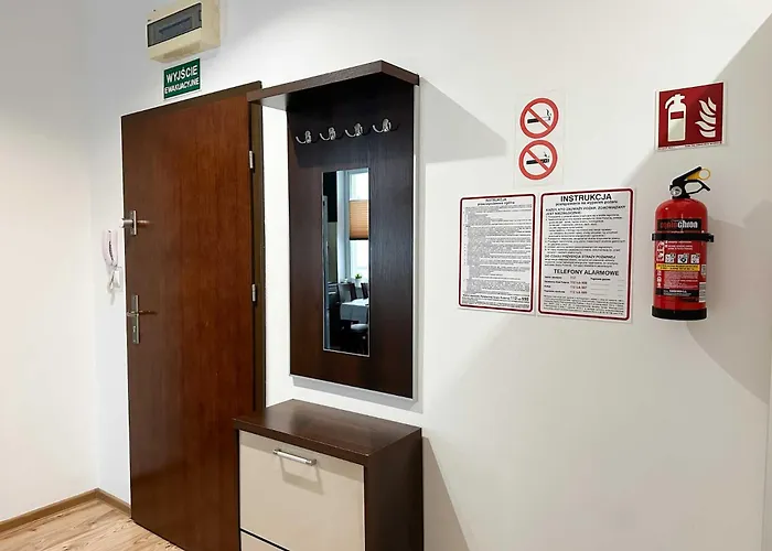 Dmk Green Apartment Near Warsaw-Modlin Airport